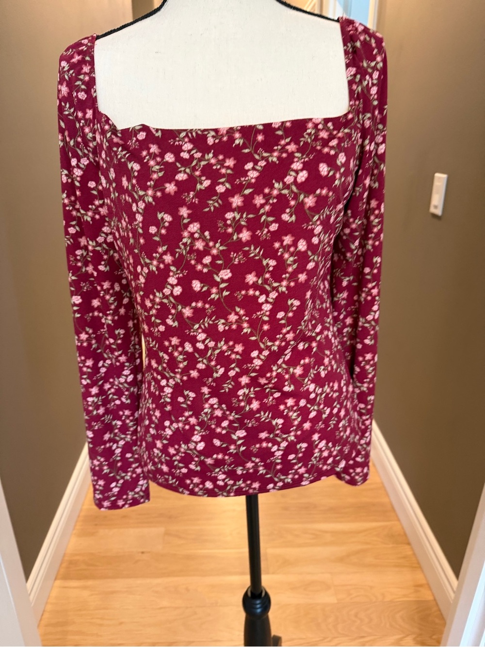 NWT Lush Burgundy Floral Square Neck Long Sleeve Top